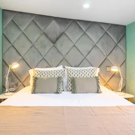 Whome Porto City Center Comfort & Stylishly Furnished Exterior photo