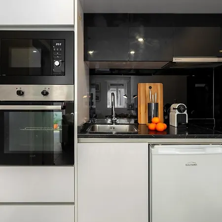 Whome Porto City Center Comfort & Stylishly Furnished Exterior photo